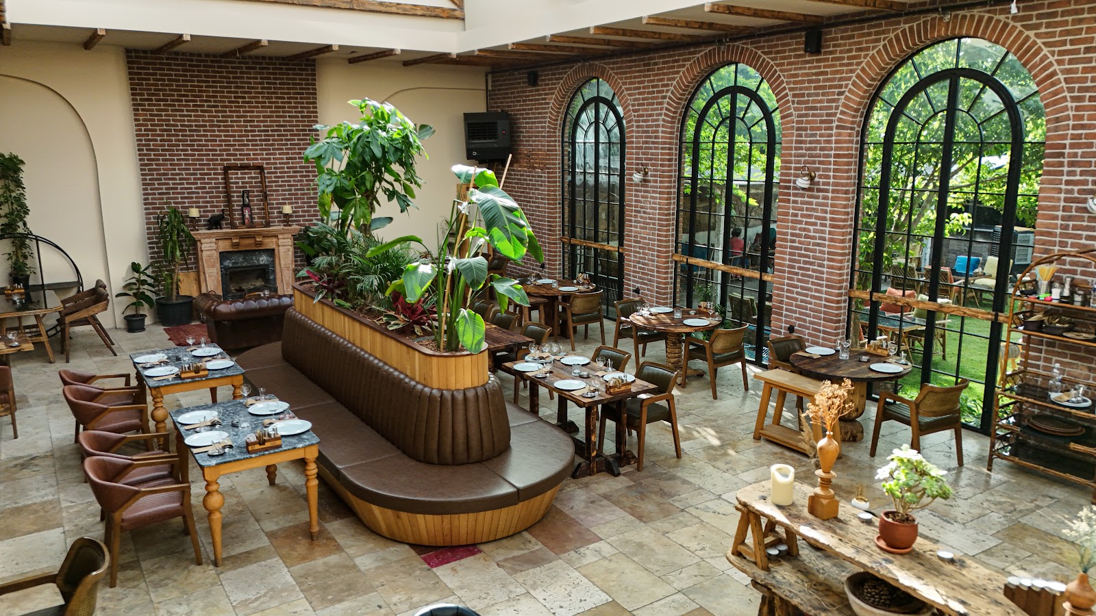 Hazal Restaurant — fotoğraf