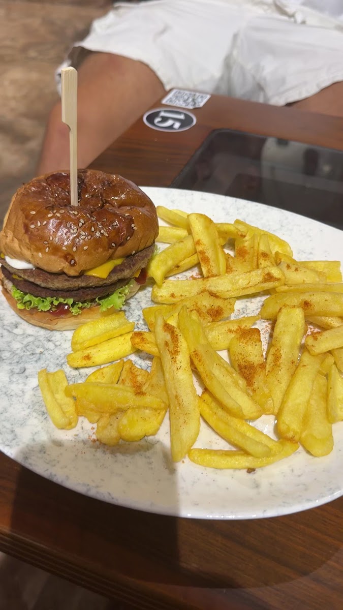 Hector Restaurant & Coffee House & Lounge — fotoğraf 3