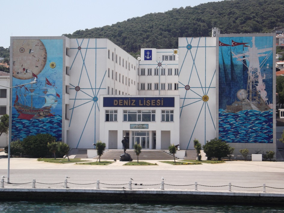 Heybeliada Deniz Lisesi