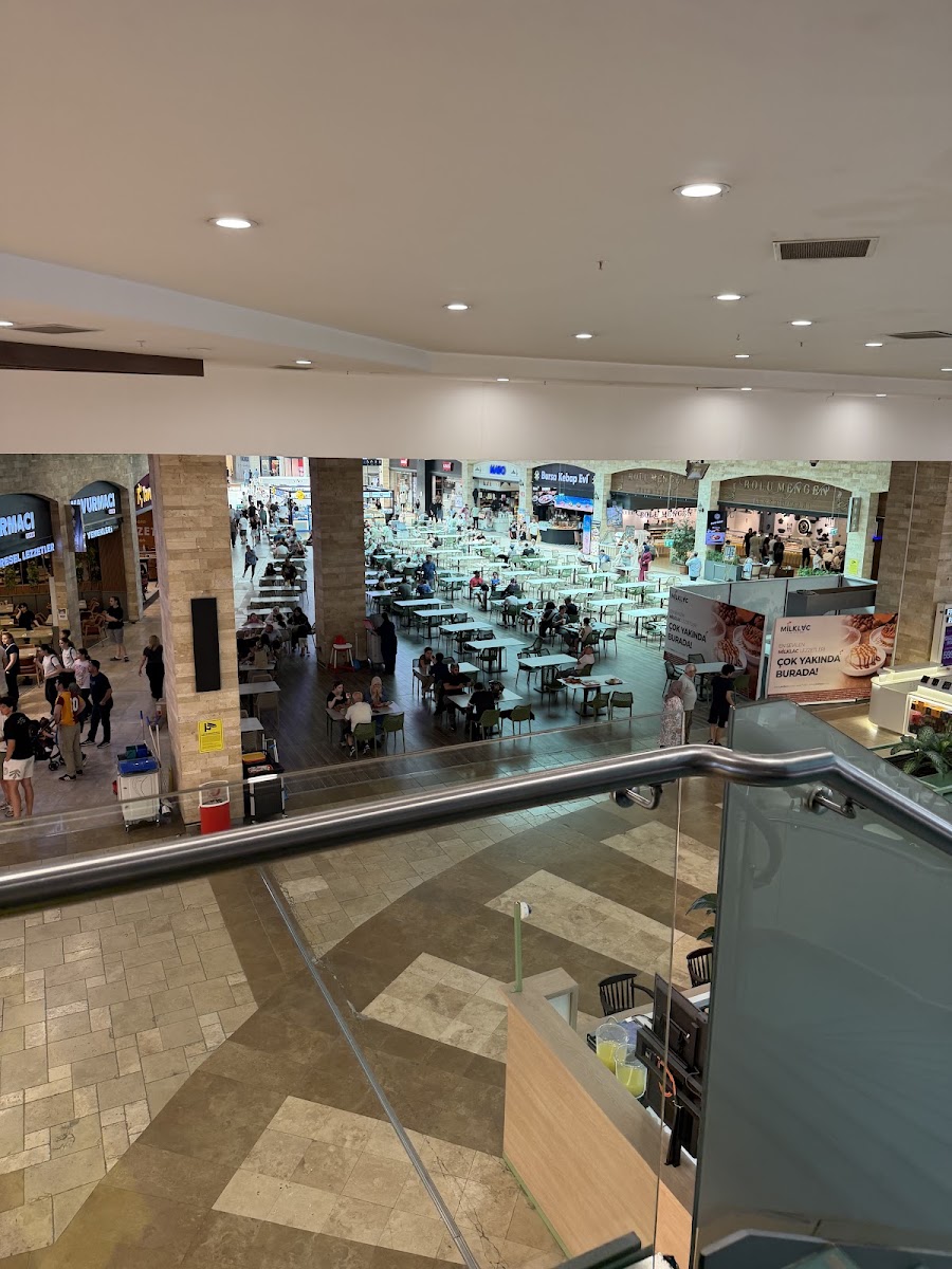 Highway Outlet Avm — photo 2