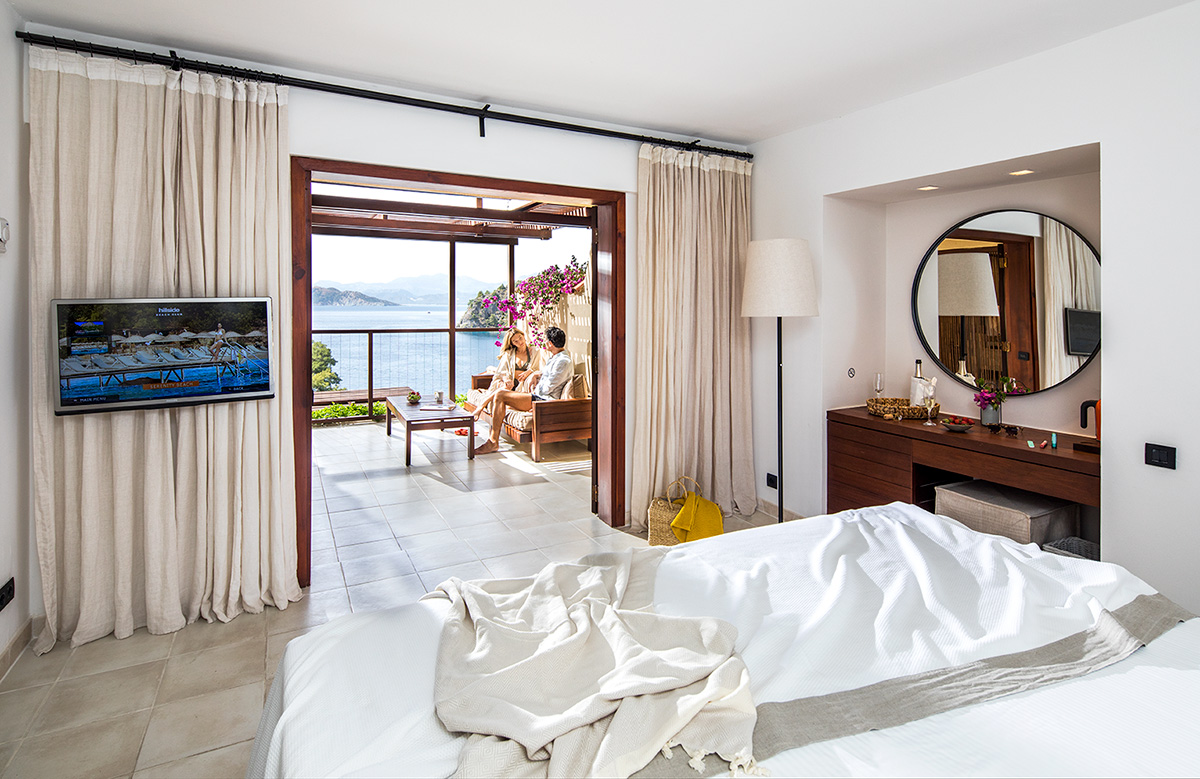 Hillside Beach Club — photo 4