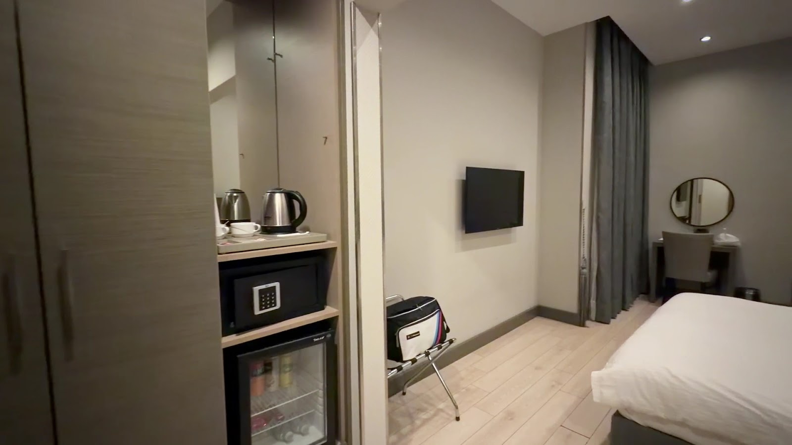 Hilly Hotel — fotoğraf 3