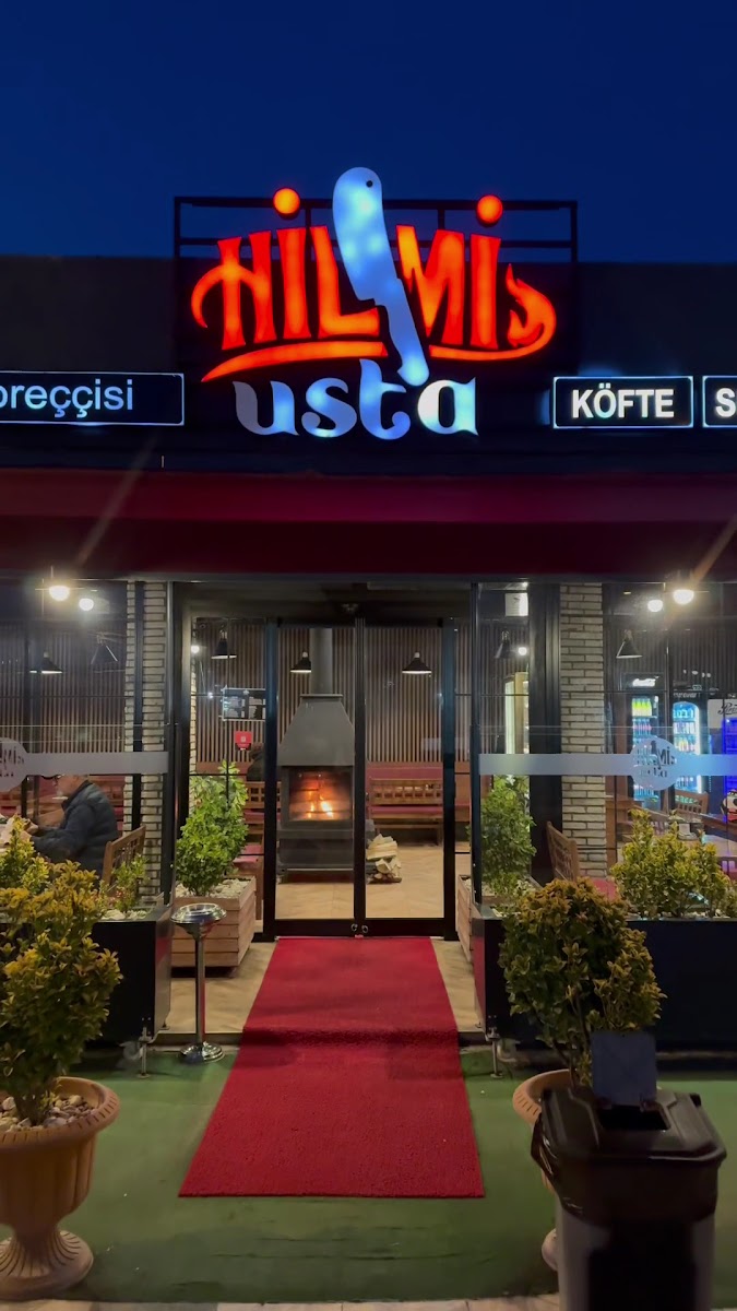 Hilmi Usta Kokoreç Köfte Sucuk — fotoğraf 3