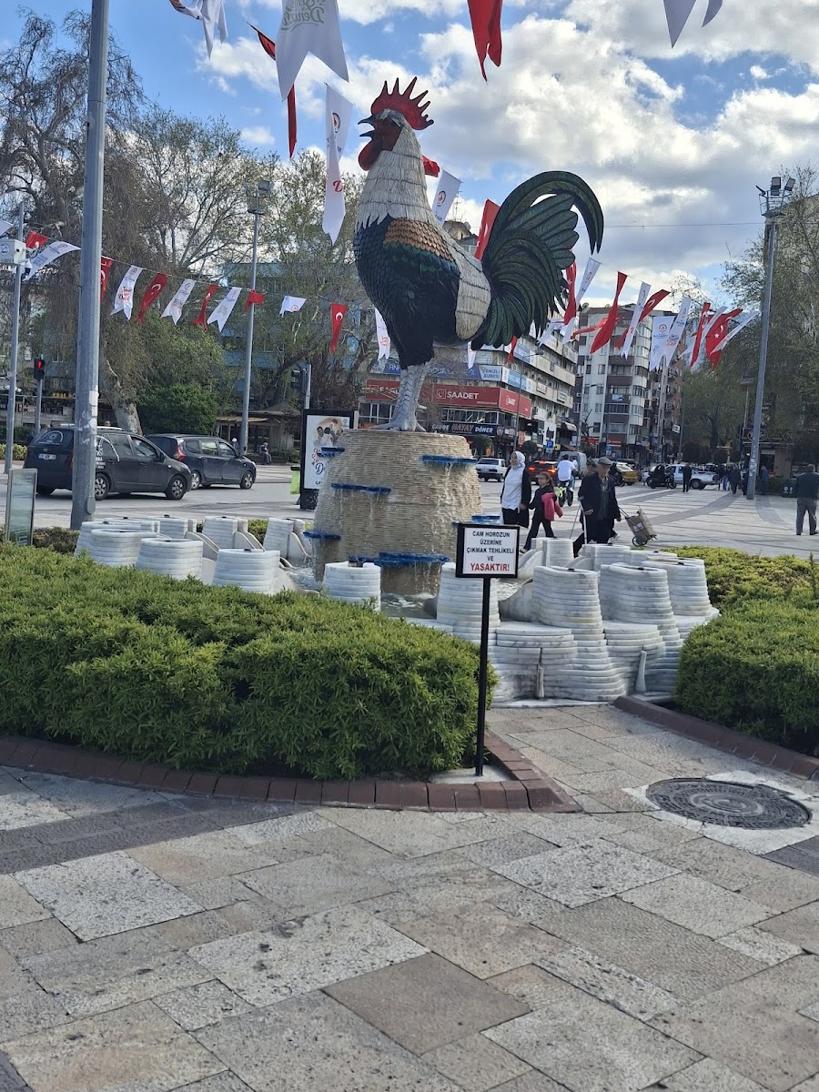 Horoz Heykeli — fotoğraf 2