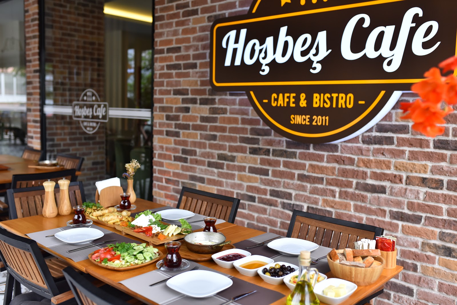 Hoşbeş Cafe & Bistro — photo 5