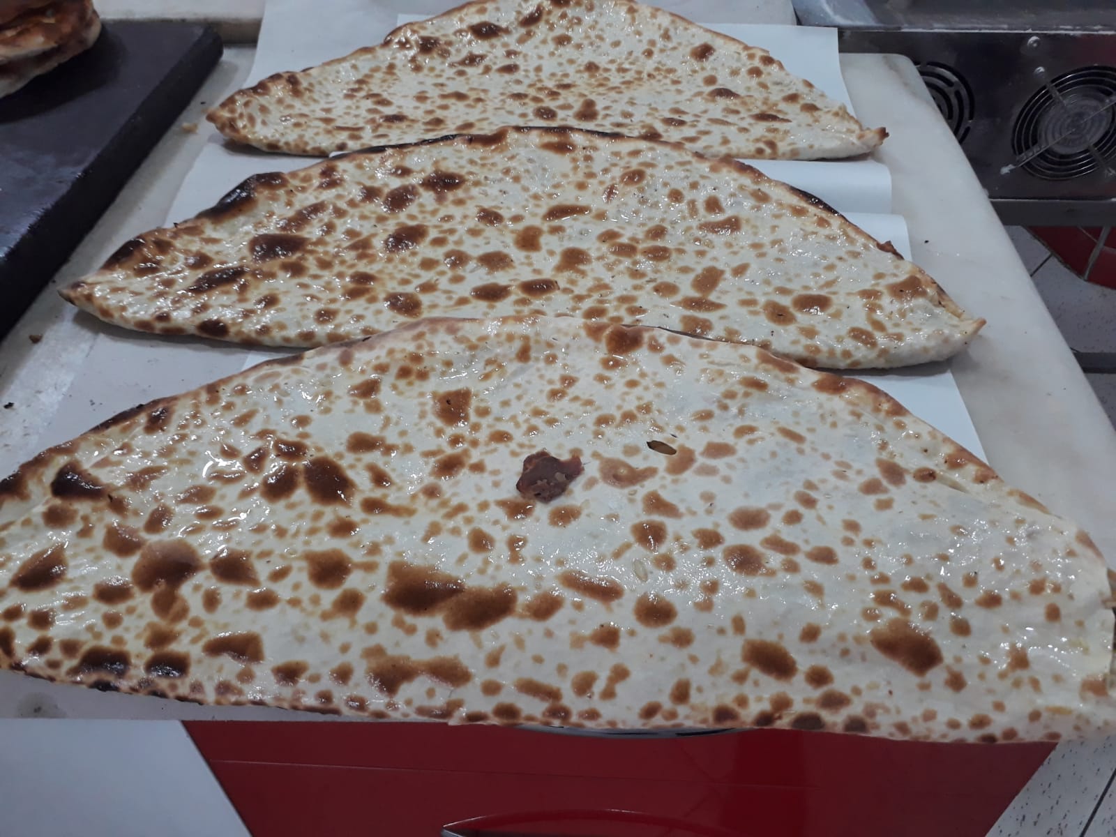 Hoşgör Etli Ekmek Ve Pide Salonu — fotoğraf 8