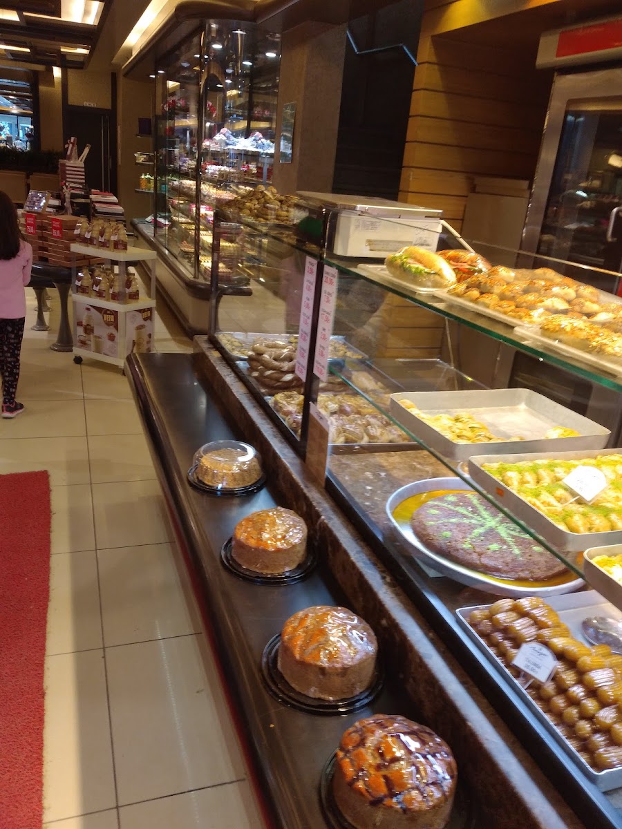 Hoşgör Pastanesi — fotoğraf 4