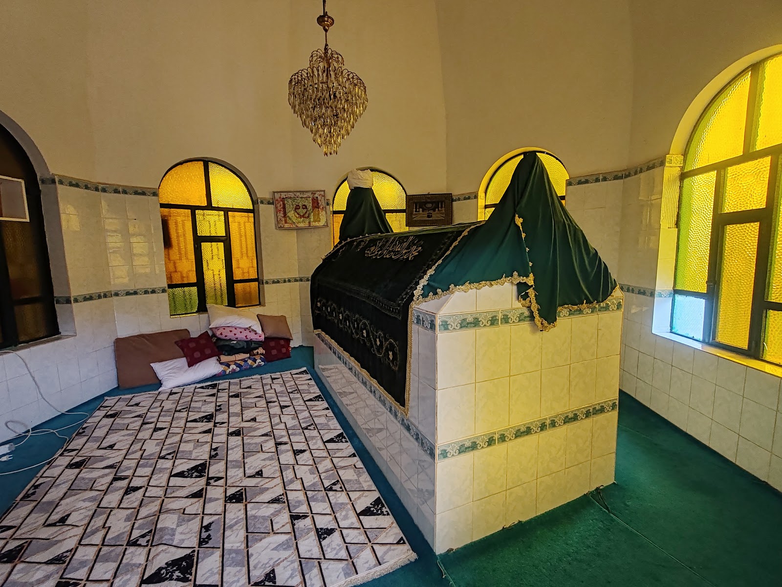 Hosislamlar Haci Hamza Sultan Türbesi — fotoğraf 2