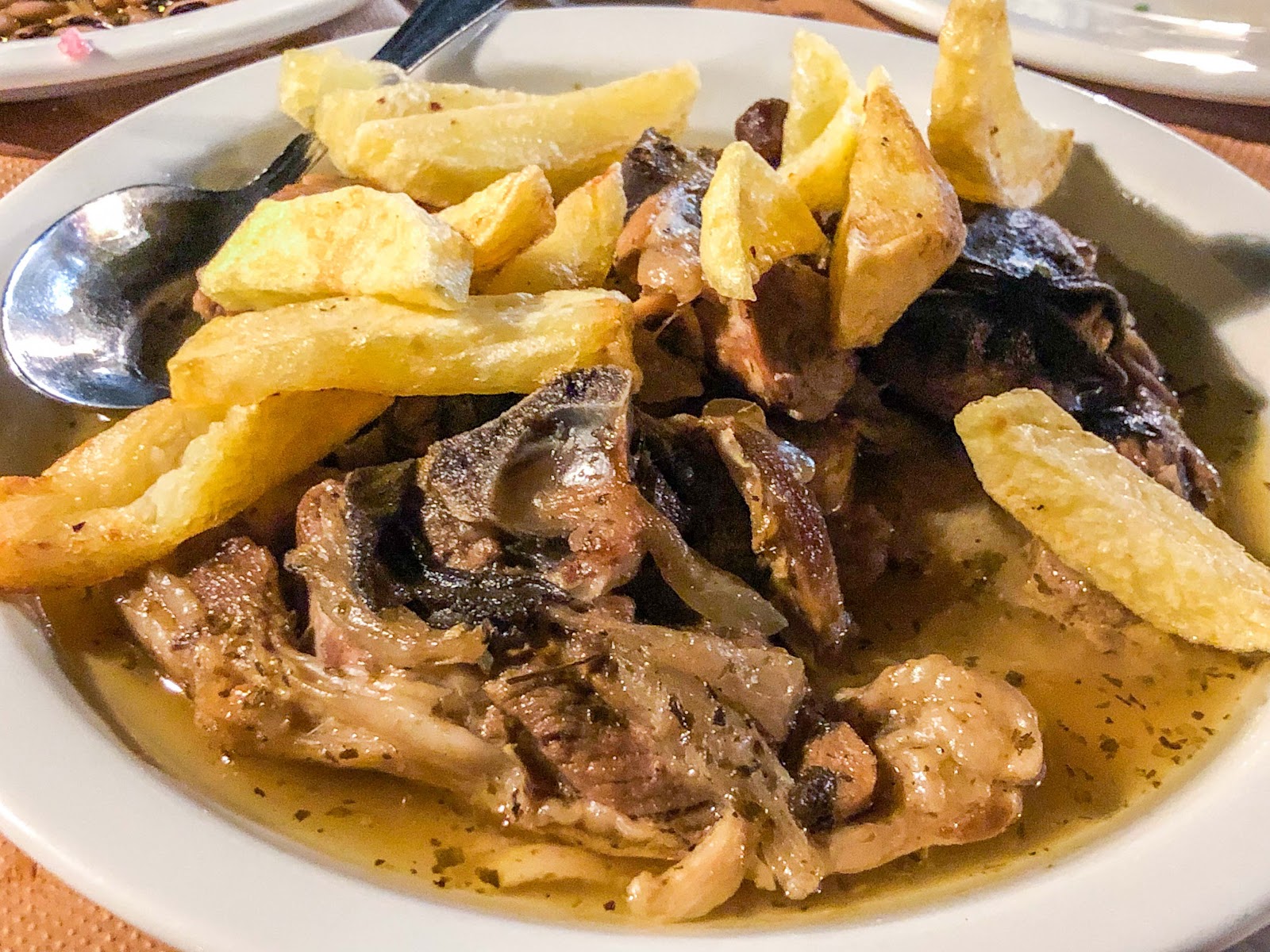 Hotzas tavern • since 1882 — fotoğraf 3