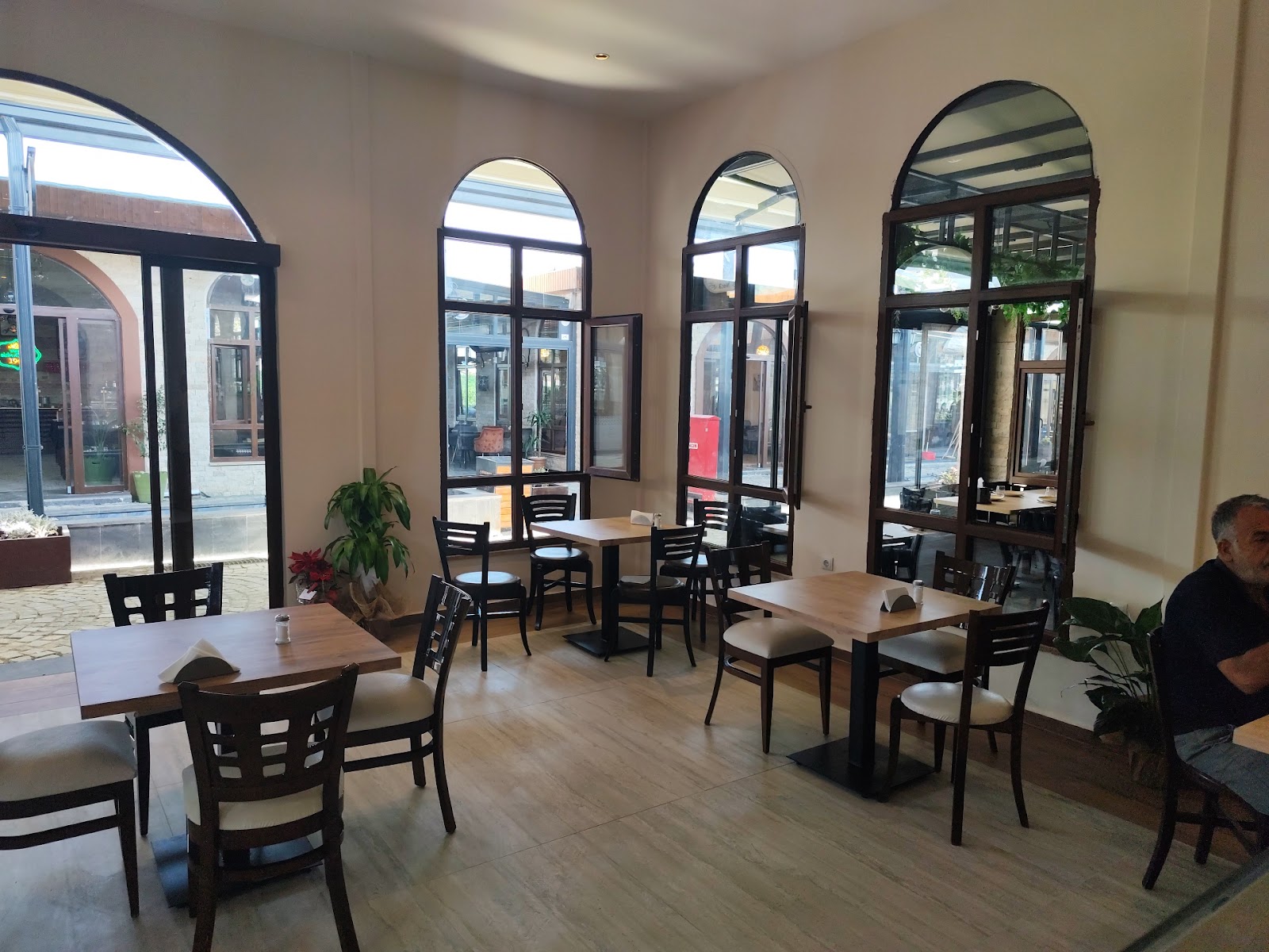 Hatay: Humus, künefe ve tarihi kahve