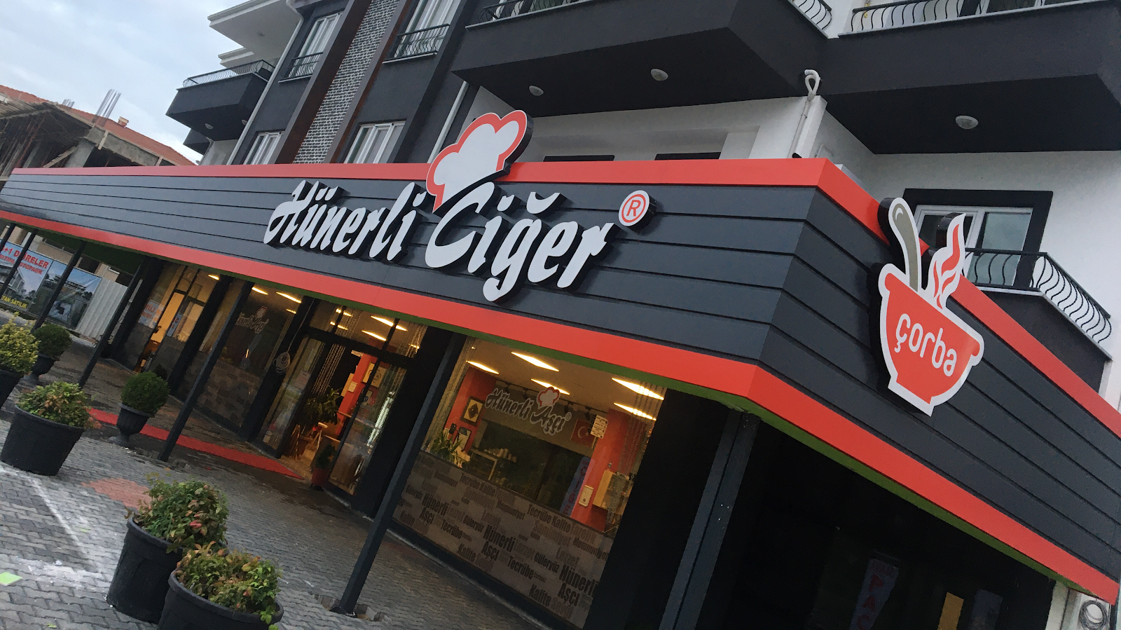 HÜNERLİ AŞÇI — fotoğraf 7