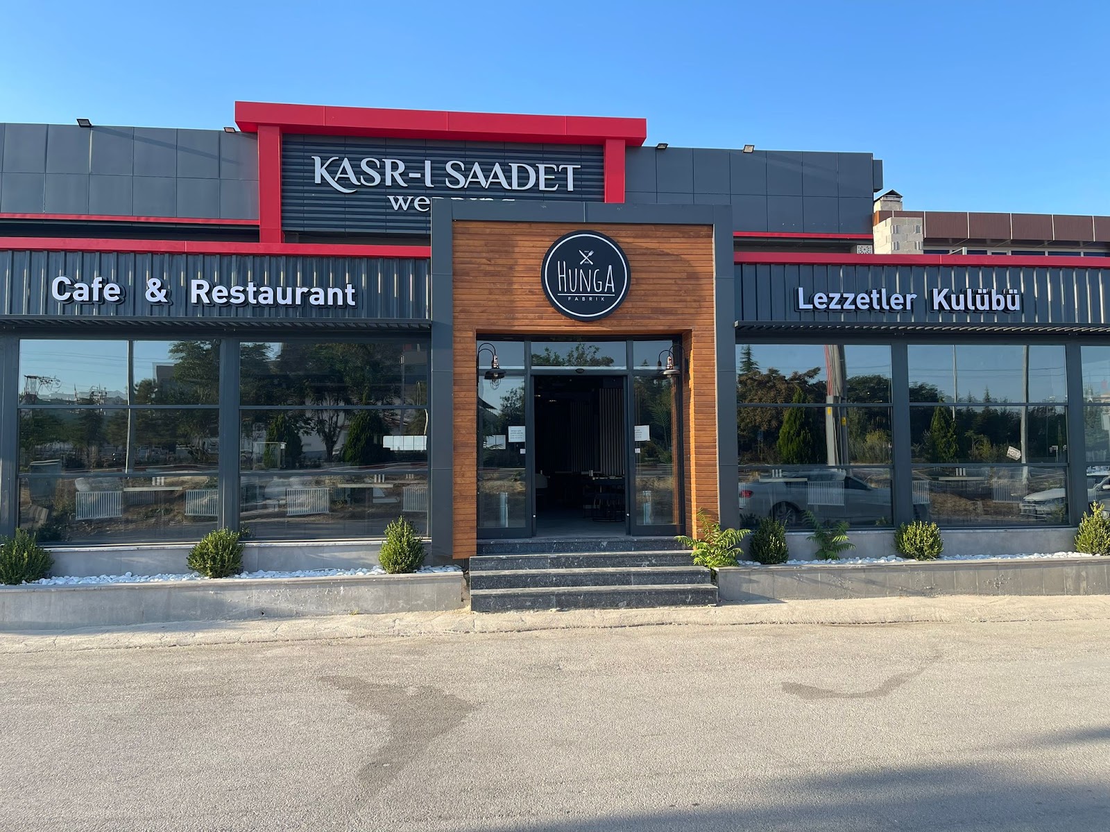 Hunga Fabrik — fotoğraf