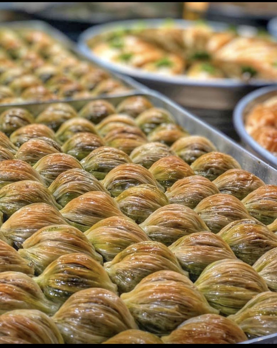 Hüseyinoğlu Baklava- Börek - Ümraniye Baklavacı — photo 4