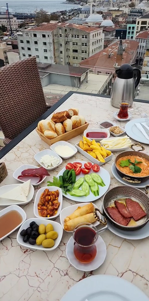 Hüsnü Ala Lounge — photo 3