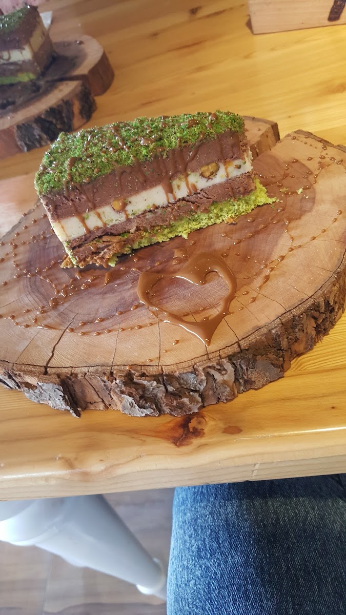 Hüsnü Zan Cafe Restaurant — fotoğraf 2