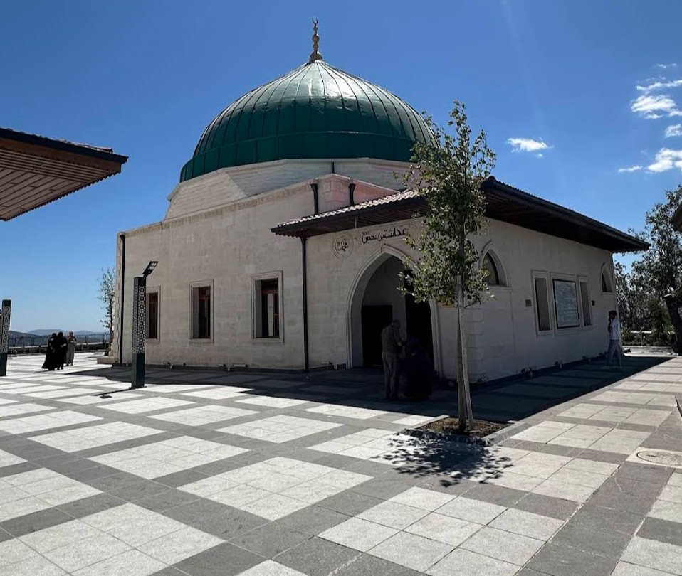 Hz Ukkaşe Türbesi — fotoğraf