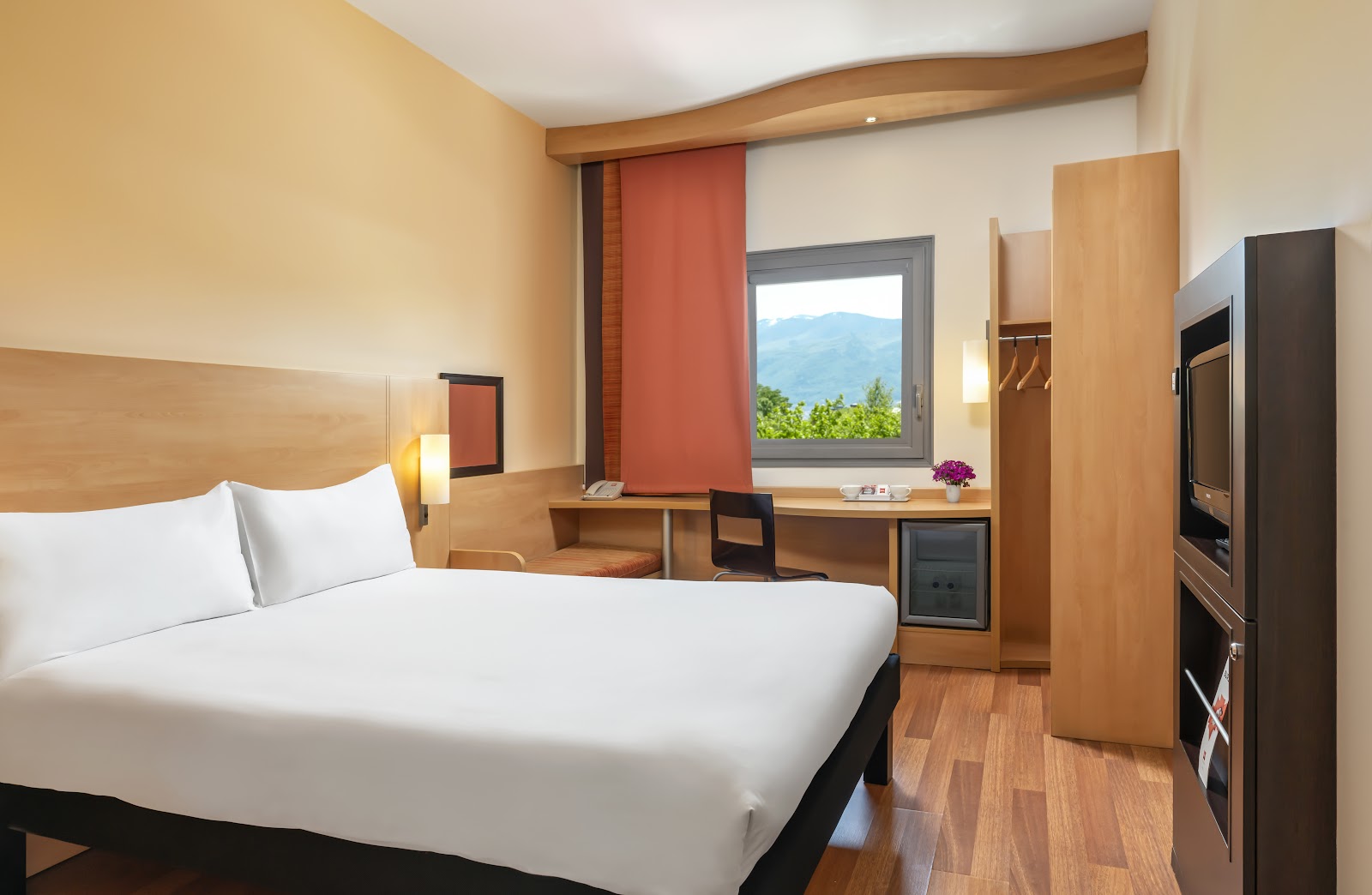 ibis Hotel — fotoğraf 4