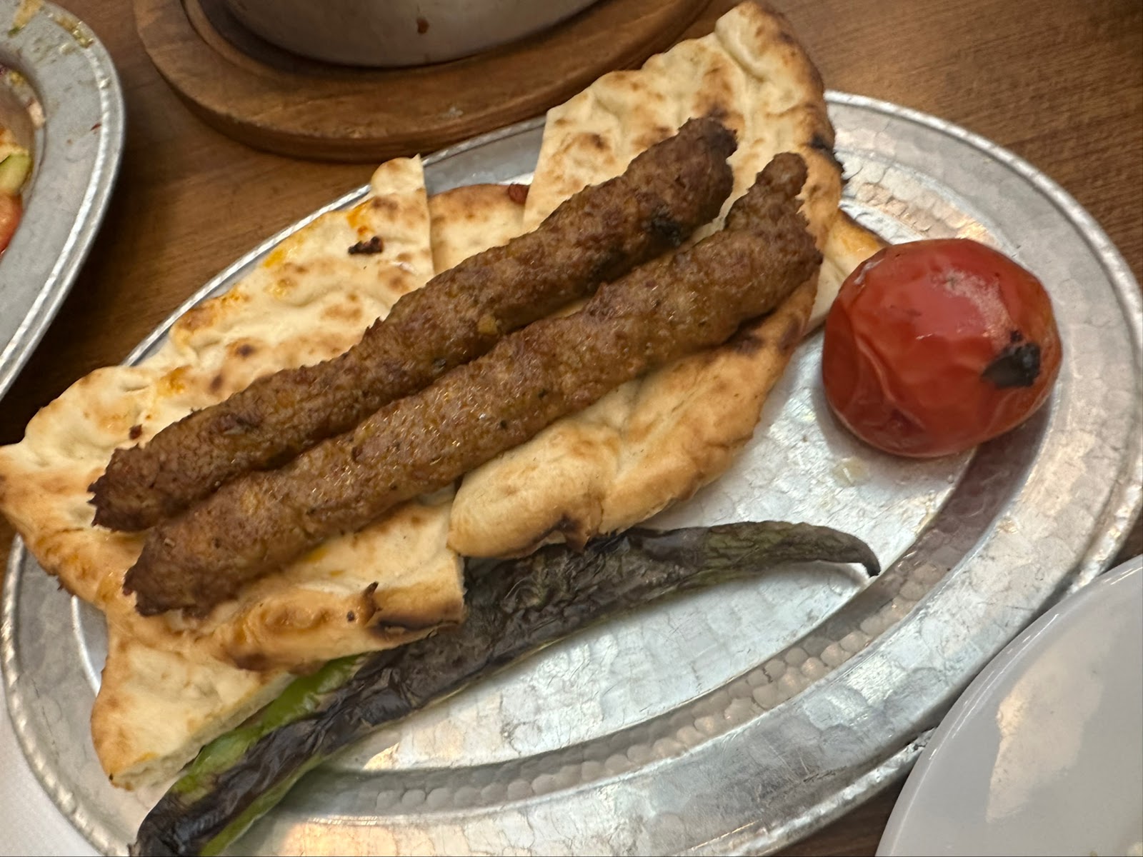 İKİNCİ BAHAR ET LOKANTASI — fotoğraf 2