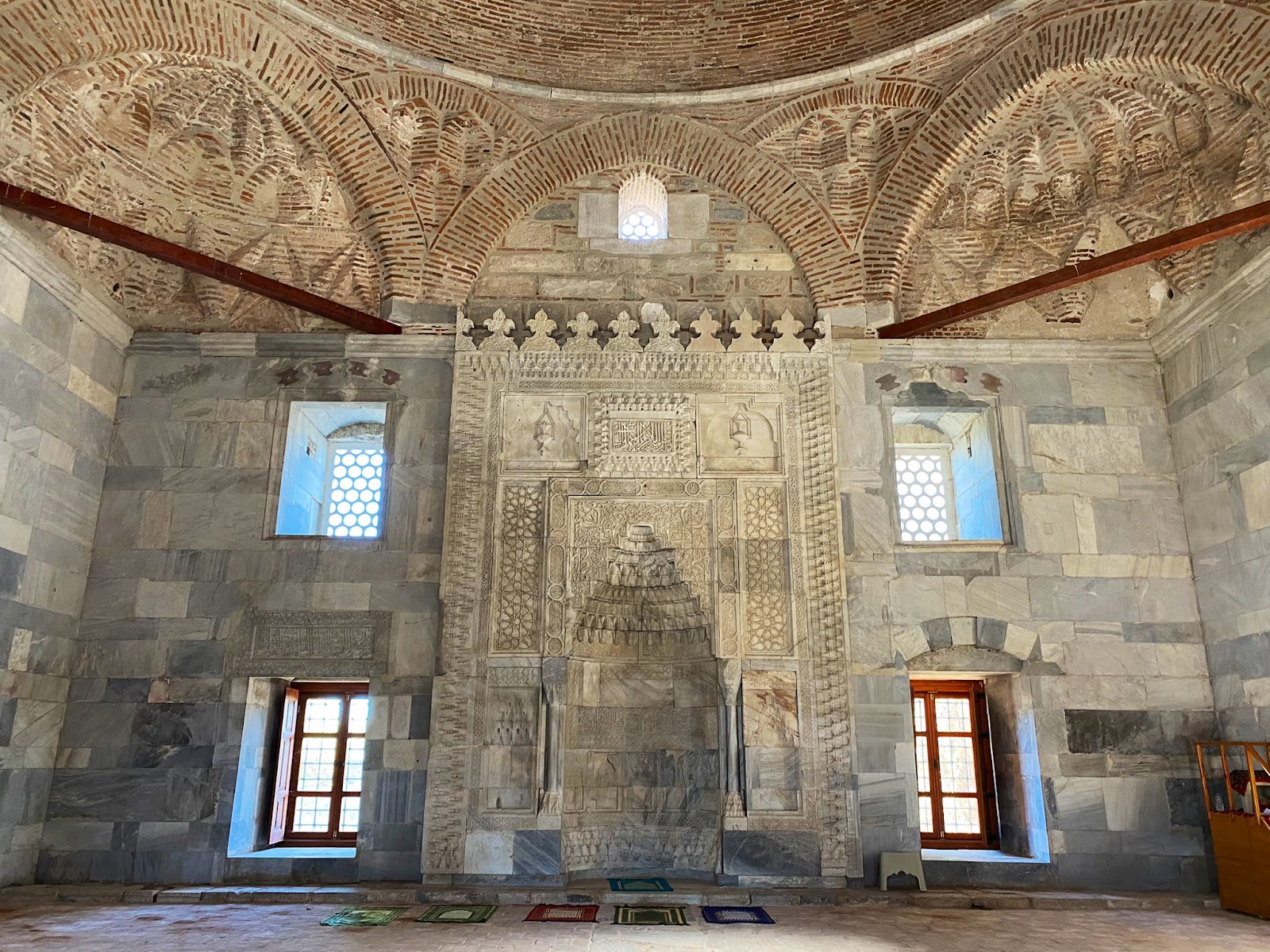 İlyas Bey Külliyesi — fotoğraf 1