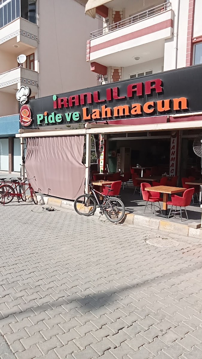 İranlılar Pide Ve Lahmacun — fotoğraf