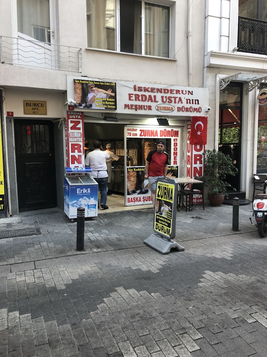 İskenderun Erdal Usta'nın Meşhur Zurna Dürümü — fotoğraf
