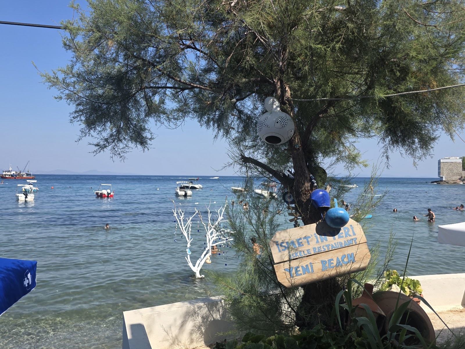 İsmet’in Yeri İskele Restaurant & Yeni Beach — photo 2
