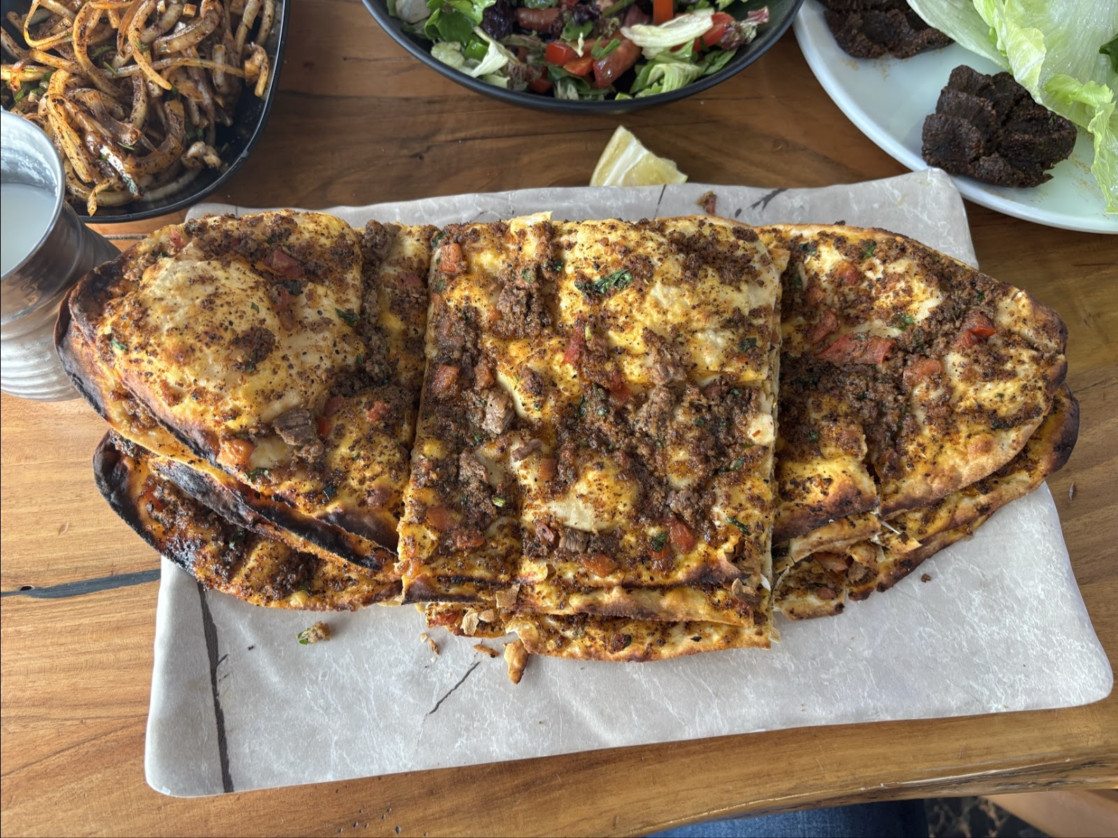 İsot Lahmacun — fotoğraf 4