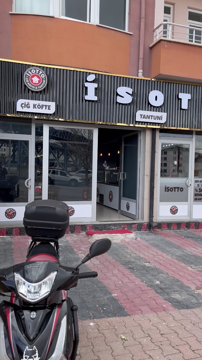 İSOTTO ÇİĞ KÖFTE - TANTUNİ DEVELİ — photo 3