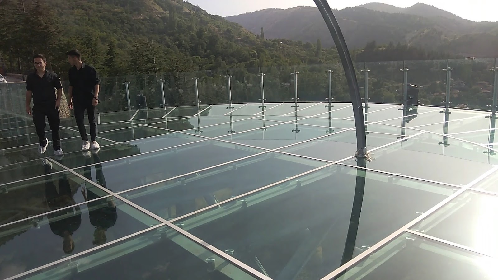 Isparta Cam Seyir Terası — fotoğraf 3