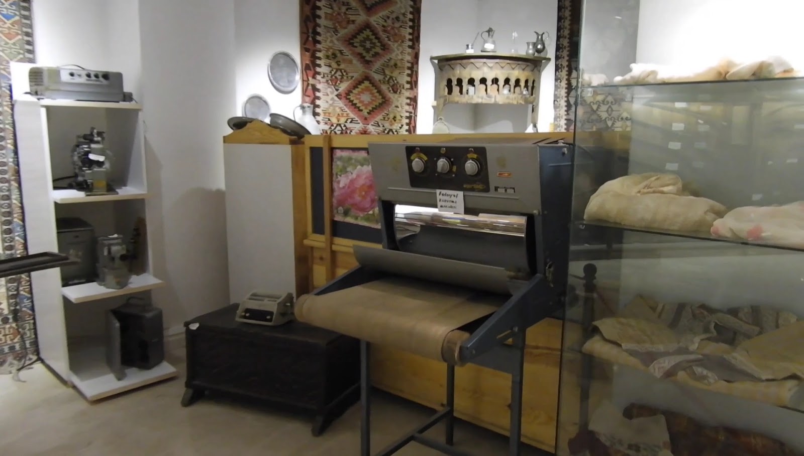 Isparta Prof. Dr. Turan Yazgan Etnografya Halı ve Kilim Müzesi Müzesi — fotoğraf 3