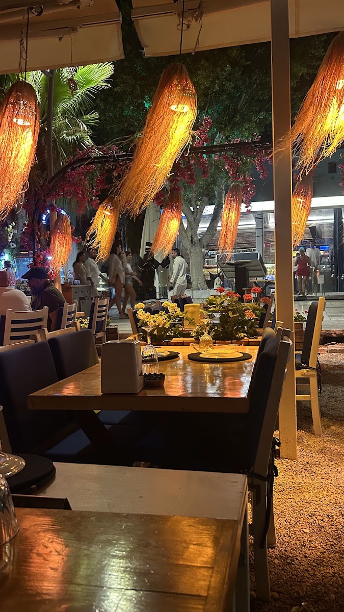 İstanköy Cafe Bar Restaurant Beach — photo 3