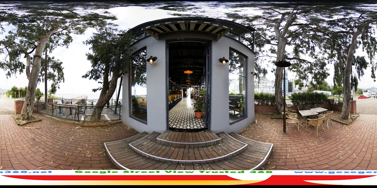 İstasyon Cafe — fotoğraf 7