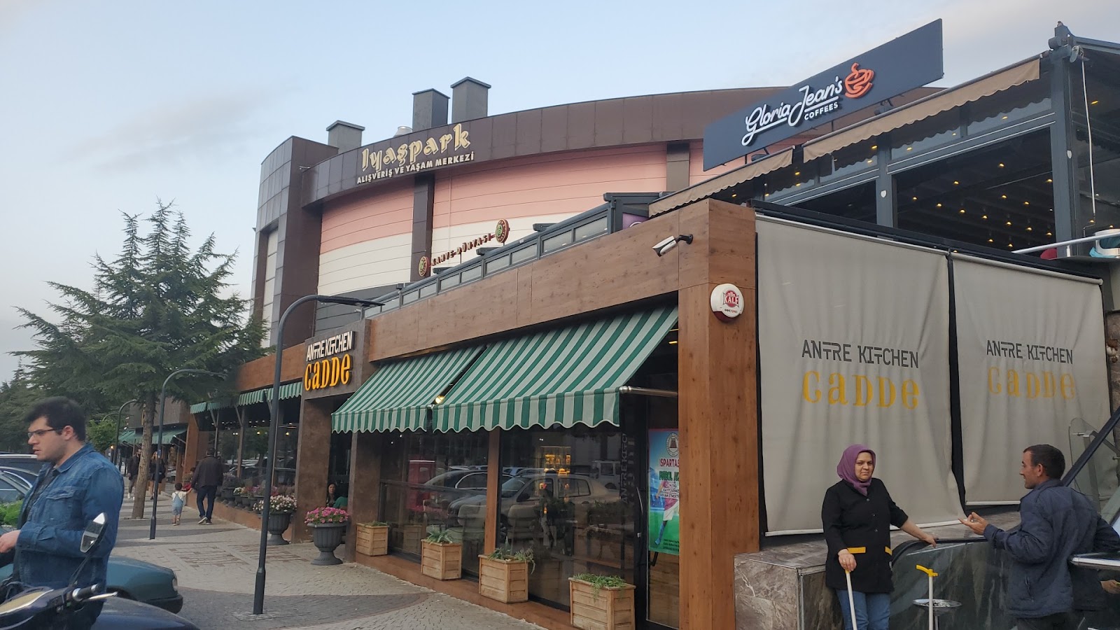 Iyaşpark Avm — fotoğraf 5
