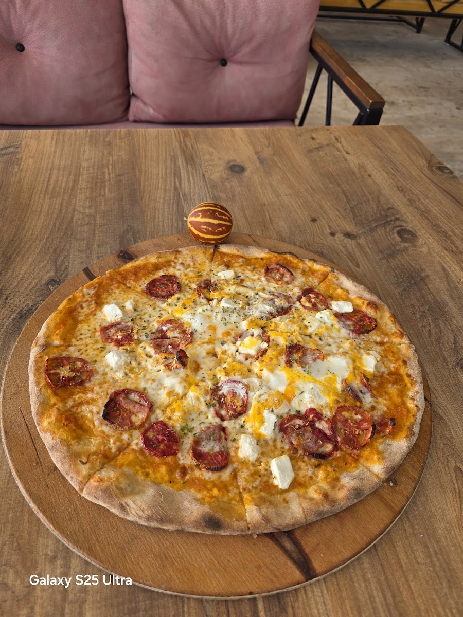 İzla Pizzeria Midyat — fotoğraf 5