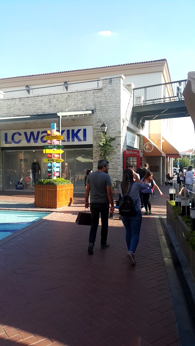 İzmir Forum Bornova — photo 2