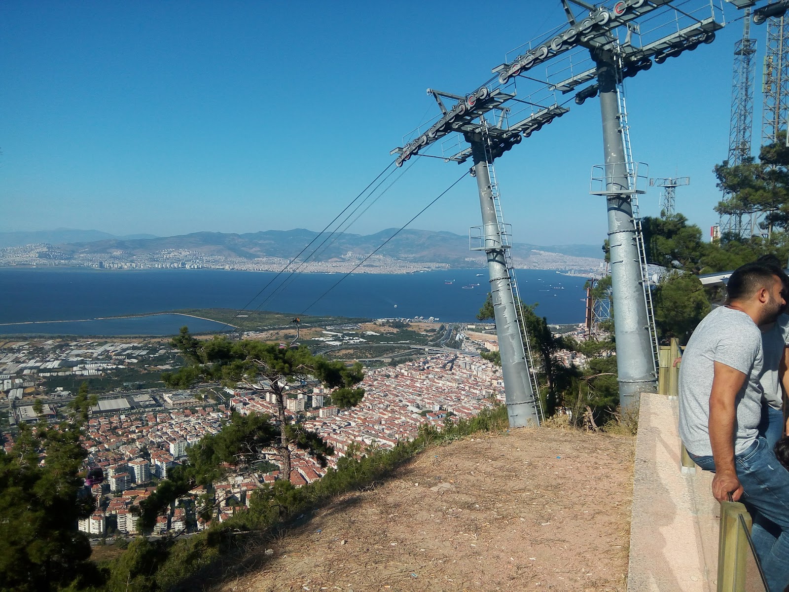 İzmir Ticaret Odası Hatıra Ormanı — fotoğraf 6