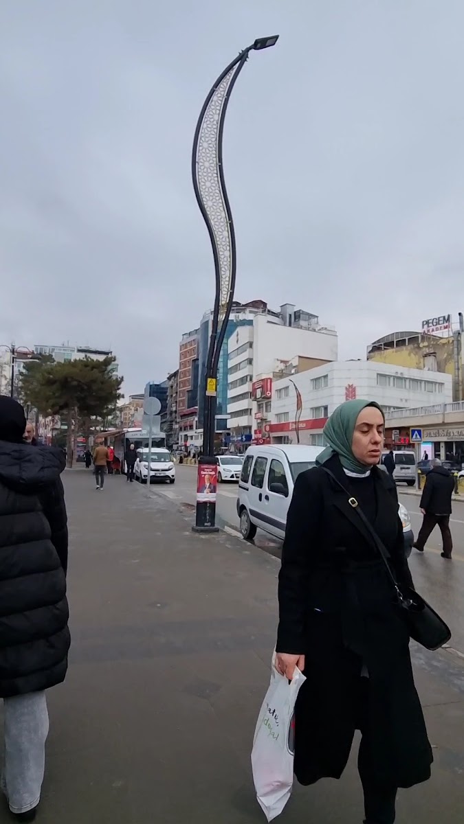 Izzetpaşa — fotoğraf 2