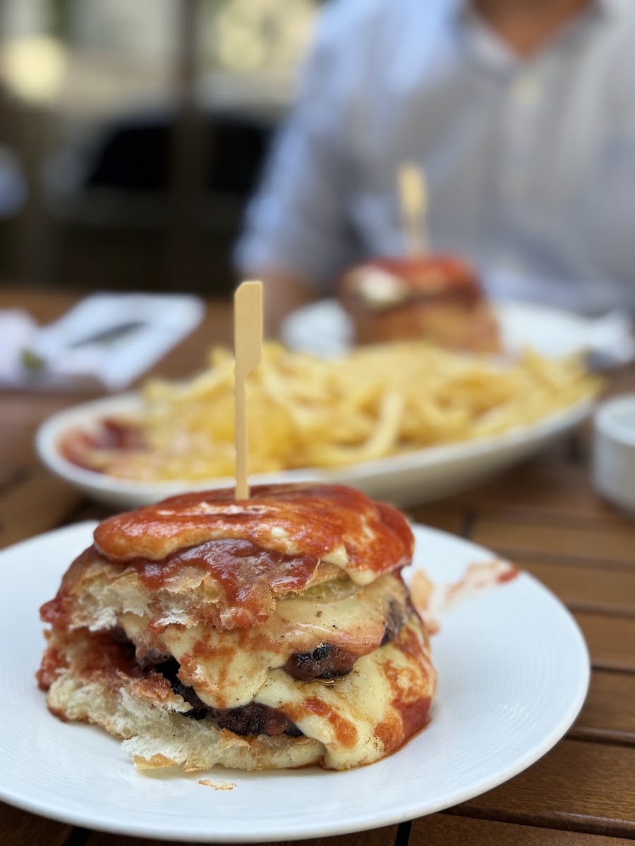 J Burger — photo 5