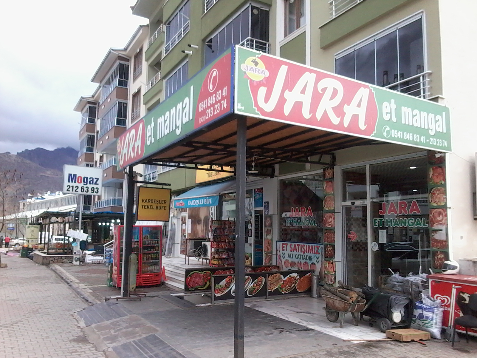 JARA ET & MANGAL — fotoğraf