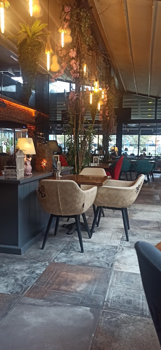 Jim Paul Cafe Bistro — fotoğraf 4