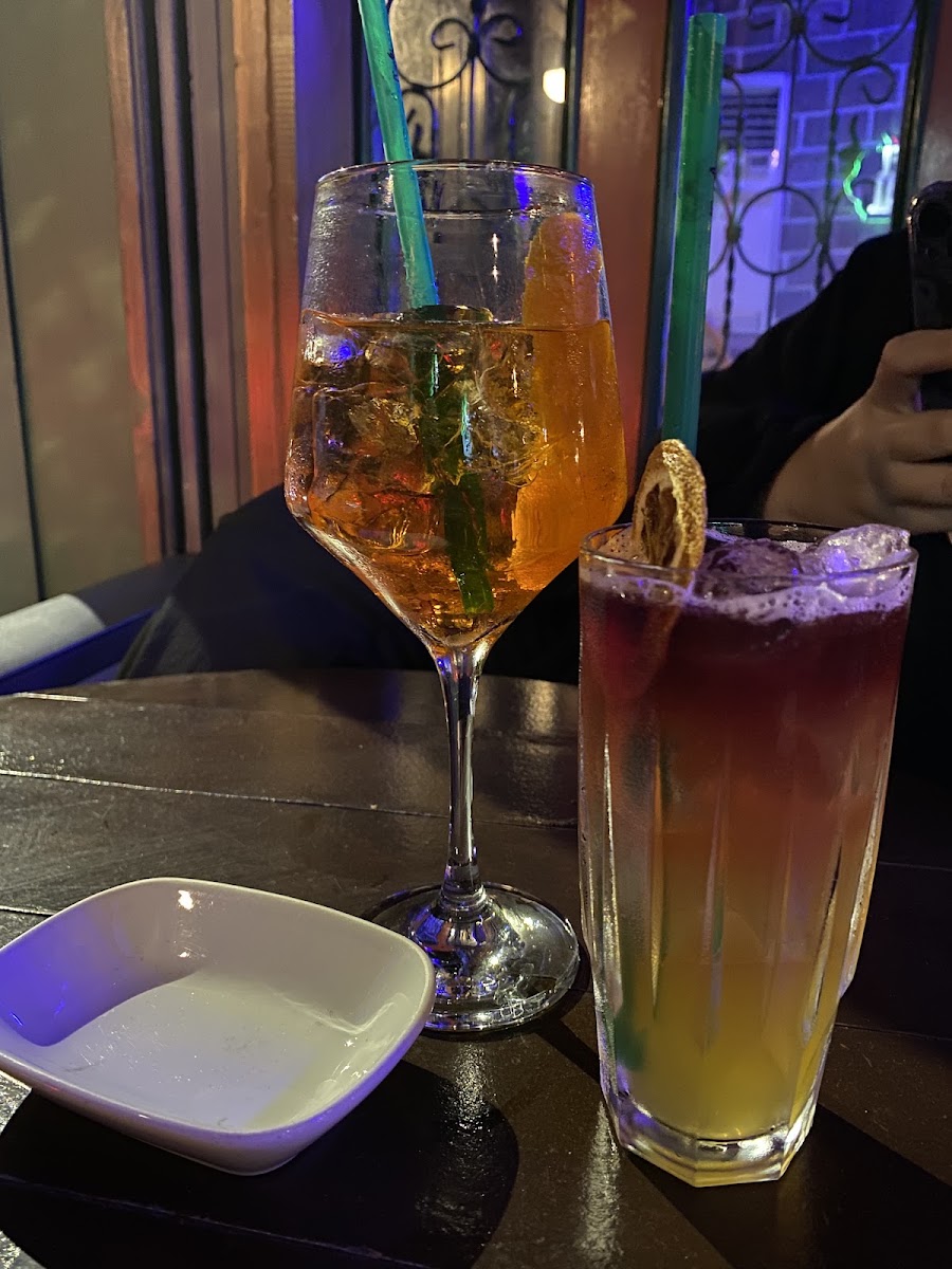 Jimmy James Bar - Fine Beer & Barbeque — photo 5
