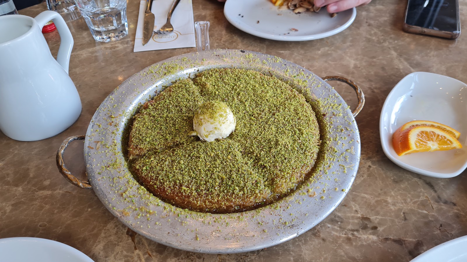 Jumbo Künefe İzmit Yahyakaptan — fotoğraf 5