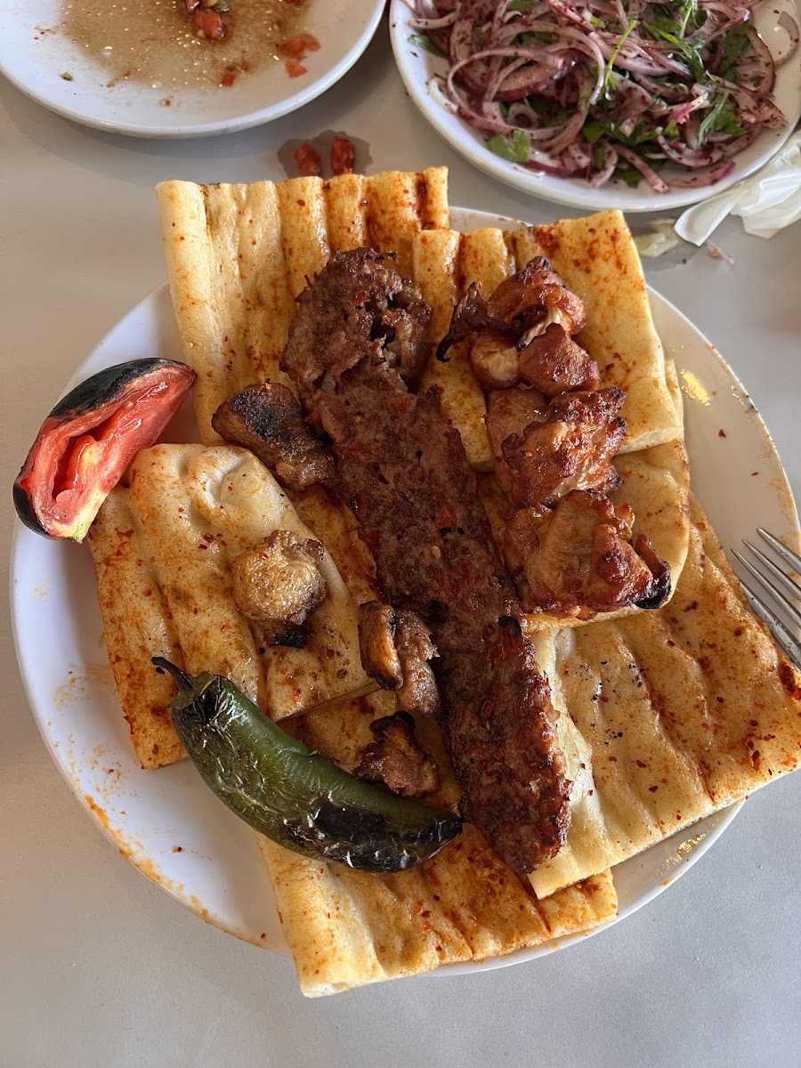 Kaburgacı Mustafa - Turgut Özal — photo 3