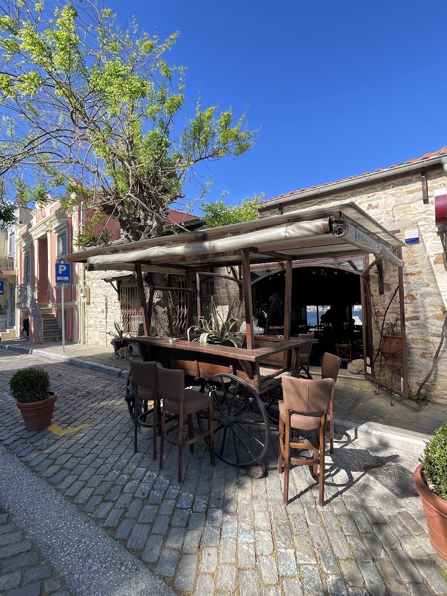 Kafé Bríki (Coffee pot) — photo
