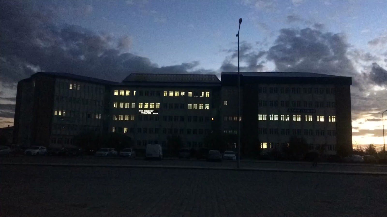 Kafkas Üniversitesi — fotoğraf 3