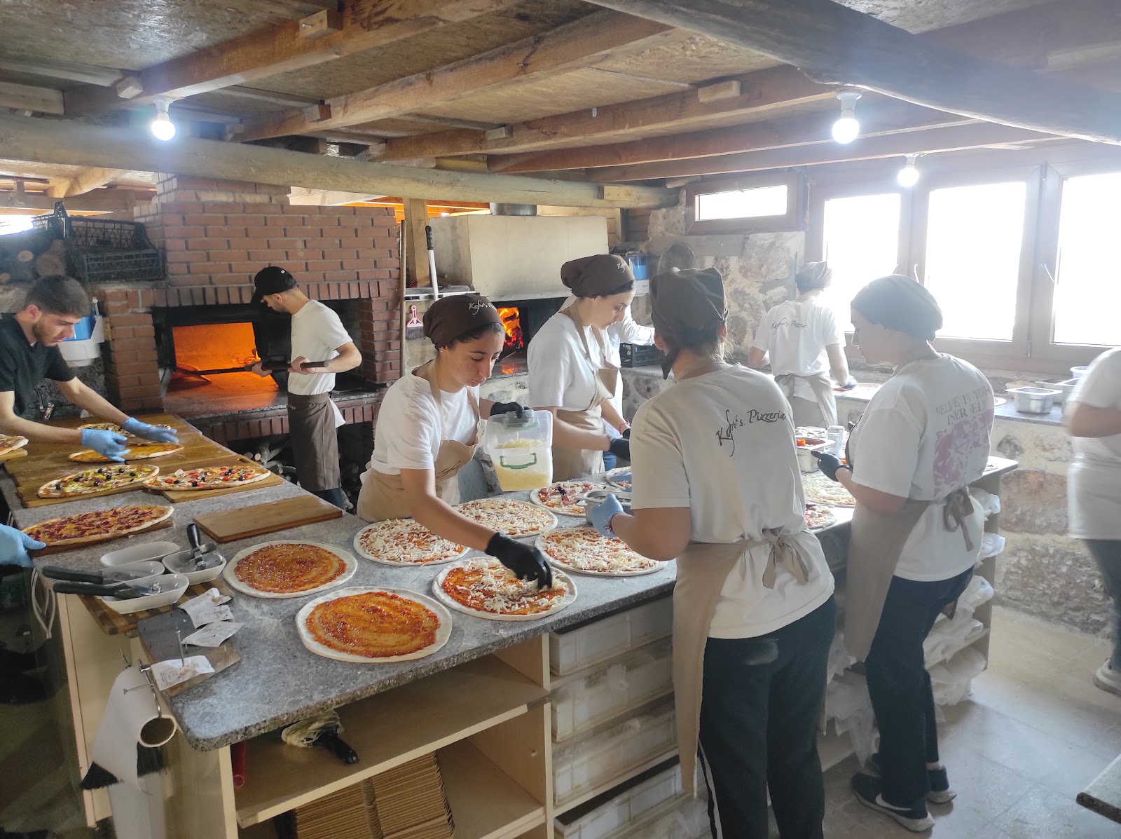 Kafro's Pizzeria — fotoğraf 7