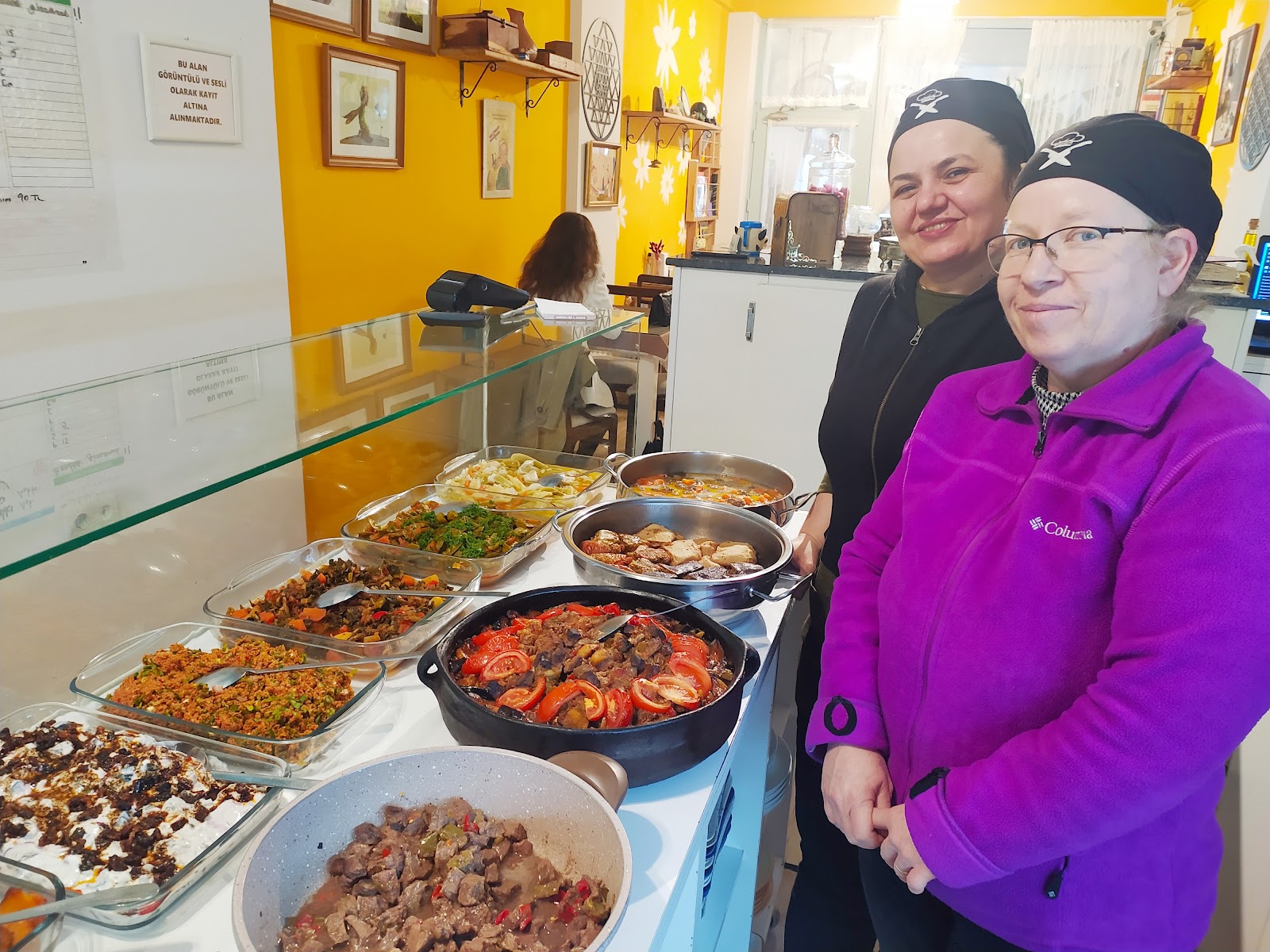 Kahve Altı Geleneksel Türk Yemekleri ~ Restoran & Kafe — fotoğraf 4