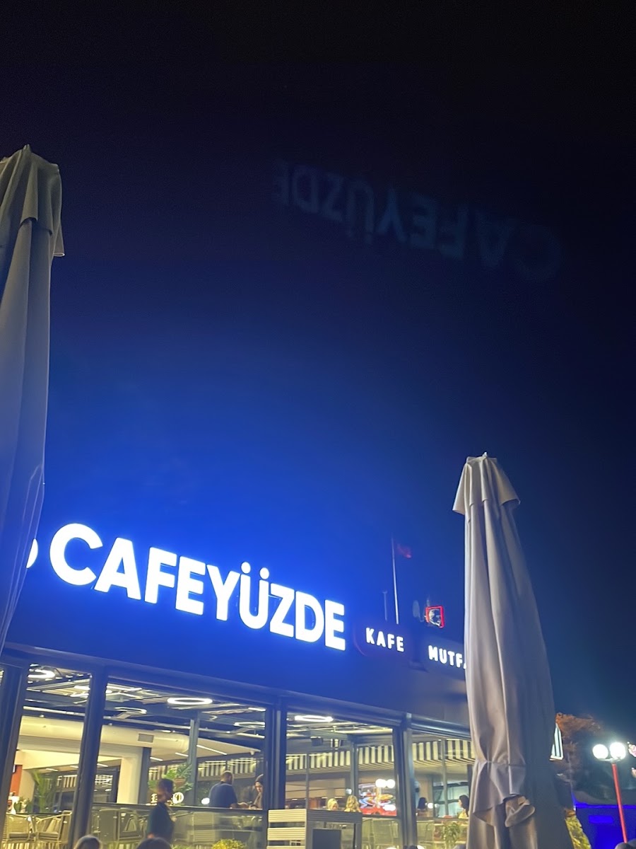 Kahverengi Cafe & Restaurant — photo 3