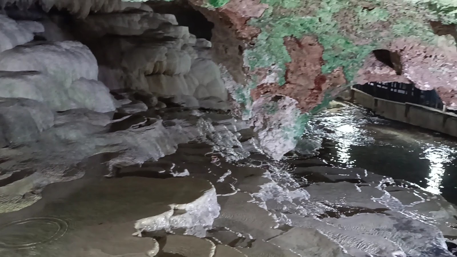 Kaklık Mağarası ve Yüzme Havuzu — fotoğraf 2