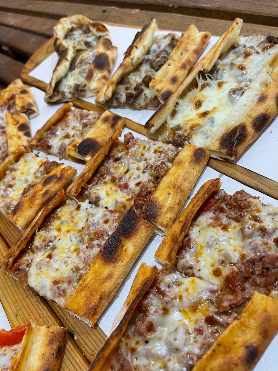 Kara Çizmeli Lahmacun — photo 5